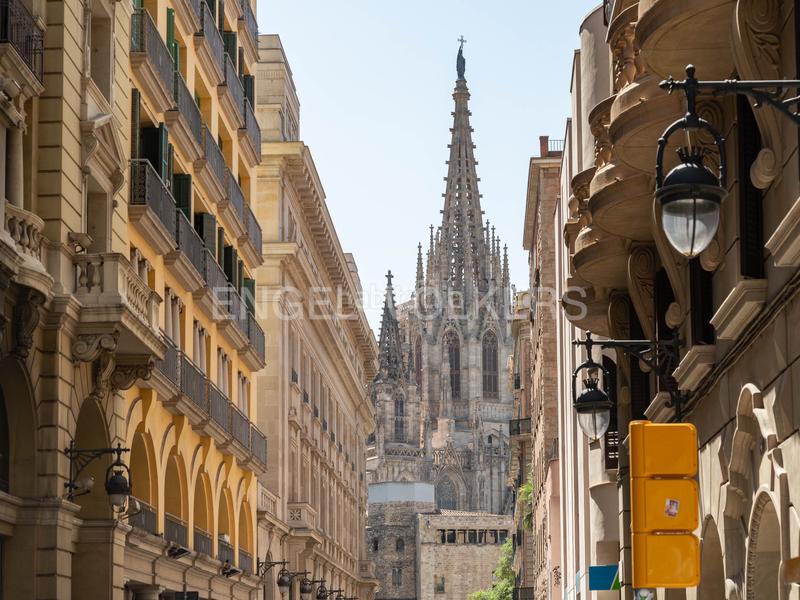 Foto d0c9e108-39ff-4a3c-adc9-2b2a50400f00. Ático  de diseño con vistas panorámicas a en Barcelona