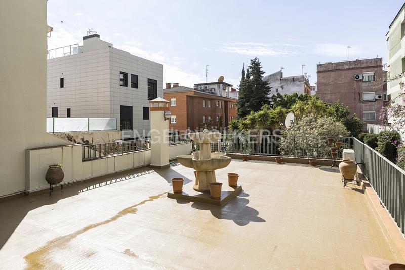 Foto 4f692d78-9534-4c47-87b5-7616100b0c26. Casa amb calefacció aparcament a Horta Barcelona