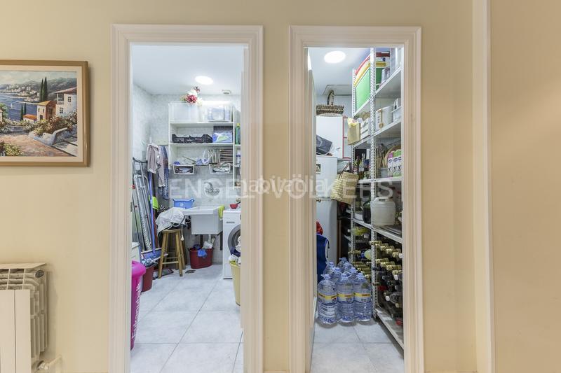 Foto 53e1e9e9-20b8-4656-aebf-5ef19c389df1. Casa amb calefacció aparcament a Horta Barcelona