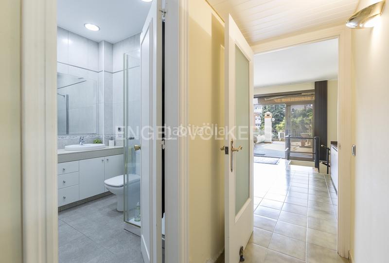 Foto 54054275-7adb-4d02-8061-6f132a5b41d1. Casa amb calefacció aparcament a Horta Barcelona