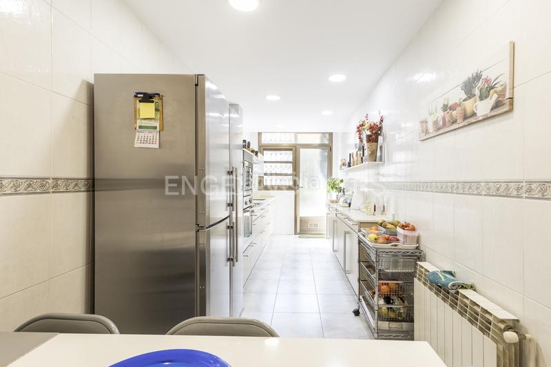 Foto d0c855e3-dcdd-4298-94c6-cfdaeea884d3. Casa amb calefacció aparcament a Horta Barcelona