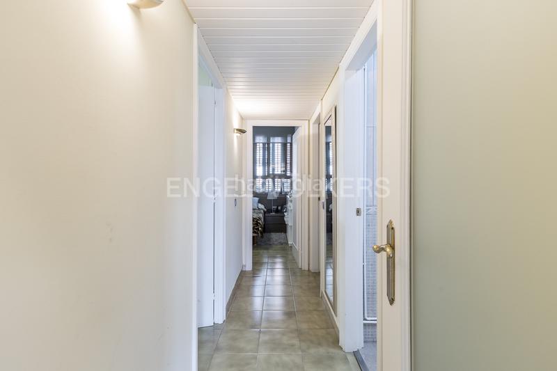 Foto d89404bf-d2d3-4925-a115-2c534e50f220. Casa amb calefacció aparcament a Horta Barcelona