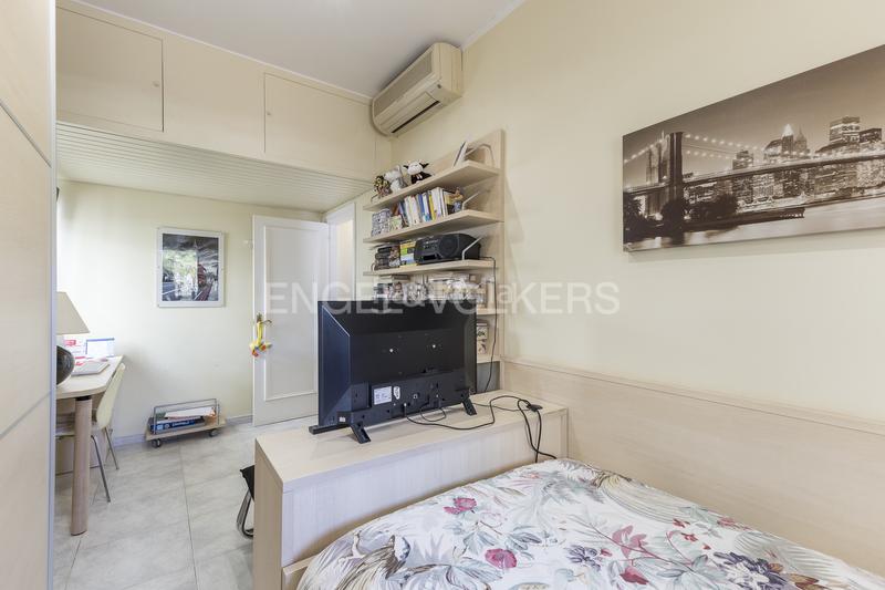 Foto dcdcb9b0-8d1b-4b13-83e6-cbb2fcd4c0f4. Casa amb calefacció aparcament a Horta Barcelona