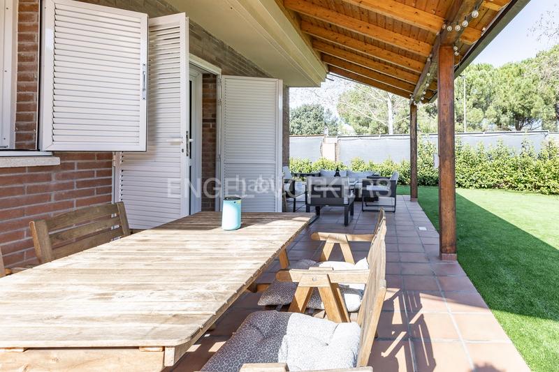 Foto 7891b7c5-d39e-4481-8d1c-bd8d3163d0de. Casa con riscaldamento parcheggio piscina in Mira-sol Sant Cugat del Vallès