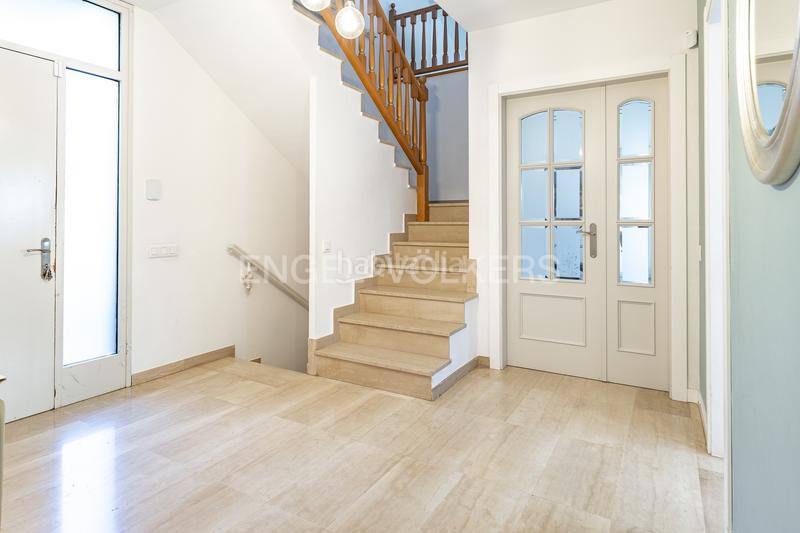 Foto cf09b1a6-e22a-487a-8f9c-5660afa3ff23. Casa con riscaldamento parcheggio piscina in Mira-sol Sant Cugat del Vallès