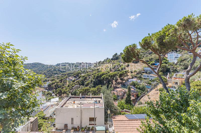 Foto 22da5826-3948-49f1-8813-85bccf430154. Casa espectacular casa unifamilar con vistas panorámicas en sarriávallvidrera en Barcelona