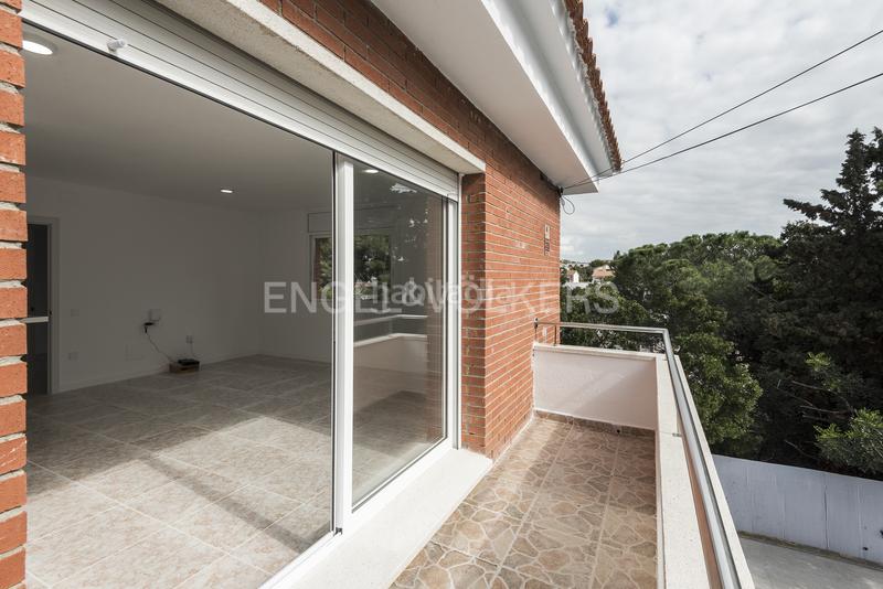 Foto 10e2950c-b993-4197-b47a-d73367b79959. Casa amb calefacció aparcament piscina a Cunit residencial Cunit