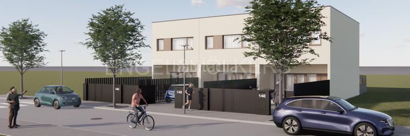 Foto 428e3618-f35e-4a52-99a1-691f4337c259. Casa adossada amb calefacció aparcament a Tordera Tordera