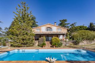 Maison à Can Violí - Can Poi del Bosc. Exclusiva residencia con encanto atemporal en entorno privilegia