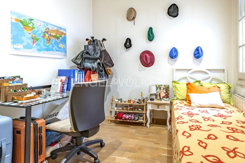 Foto 236c5338-7796-4fe0-bad2-6b7335448eab. Apartament amb calefacció a Sant Andreu de Palomar Barcelona