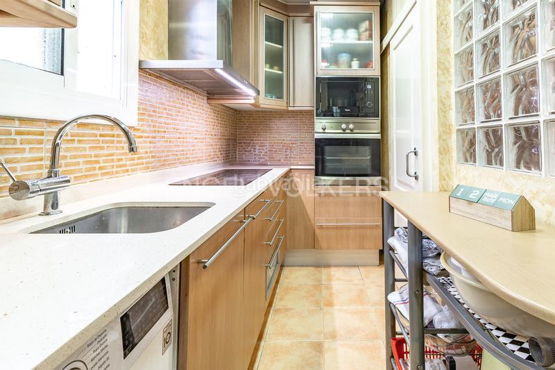 Foto 5b26150c-6679-4687-a67a-b936668a78b3. Apartament amb calefacció a Sant Andreu de Palomar Barcelona