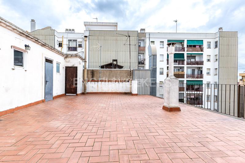 Foto a384c669-876e-45dd-82a0-15858df9a3d1. Apartament amb calefacció a Sant Andreu de Palomar Barcelona