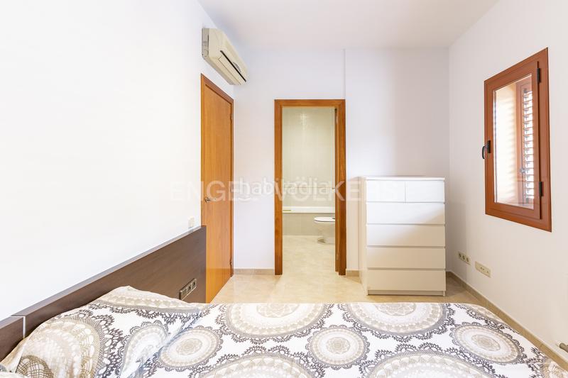 Foto 05e4b578-63ab-434a-880c-b32f6622aef5. Location appartement avec chauffage parking dans Caldes d´Estrac