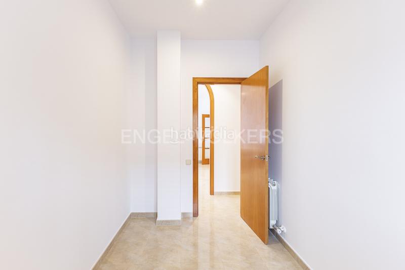 Foto 329e9001-263f-4e6b-8798-71456e96462c. Location appartement avec chauffage parking dans Caldes d´Estrac