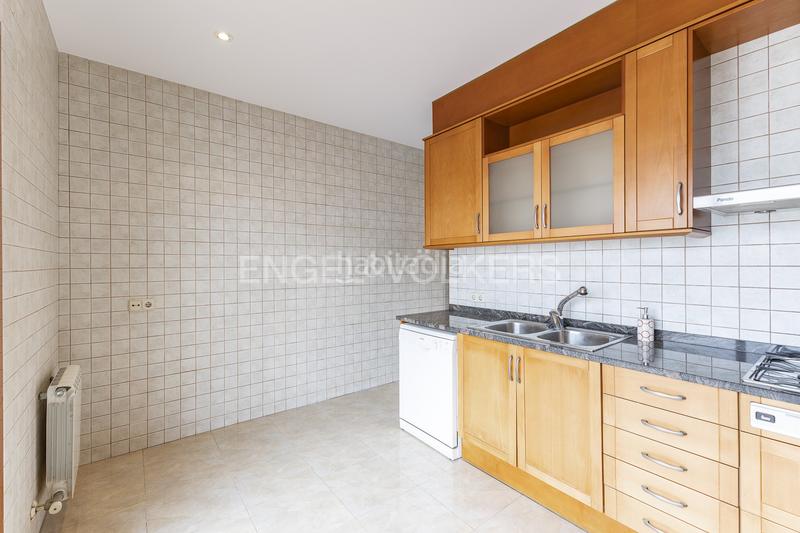 Foto c9280544-c72b-4f86-b163-c2491ecb71ea. Location appartement avec chauffage parking dans Caldes d´Estrac