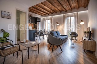 Rent Flat in L´Antiga Esquerra de l´Eixample. Maravilloso piso vacacional en eixample