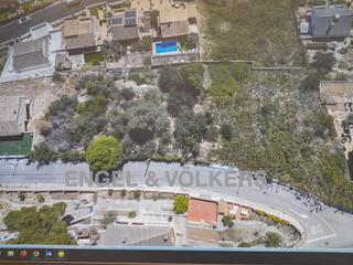 Wohngrundstück in Vallirana. Oportunidad de terreno en vallirana con posibilidad de división,