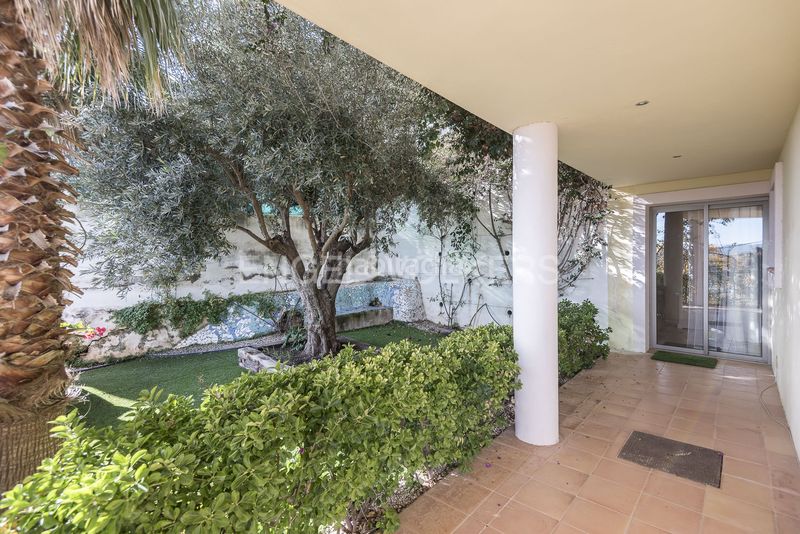 Foto b67a0072-3582-49e6-aa59-9de34510eab5. Alquiler casa espaciosa villa soleada con piscina, vistas panorámicas y licencia turística en Olivella