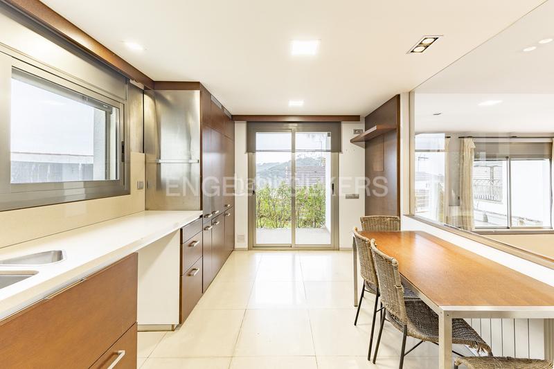 Foto 3baad350-c665-4ff8-9944-4358a8e3cf04. Casa adossada amb calefacció aparcament a Centre Sant Andreu de Llavaneres