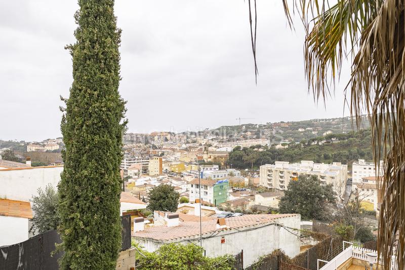 Foto 58e48fdd-02a6-456c-9d33-1baa9c5516f3. Casa adossada amb calefacció aparcament a Centre Sant Andreu de Llavaneres