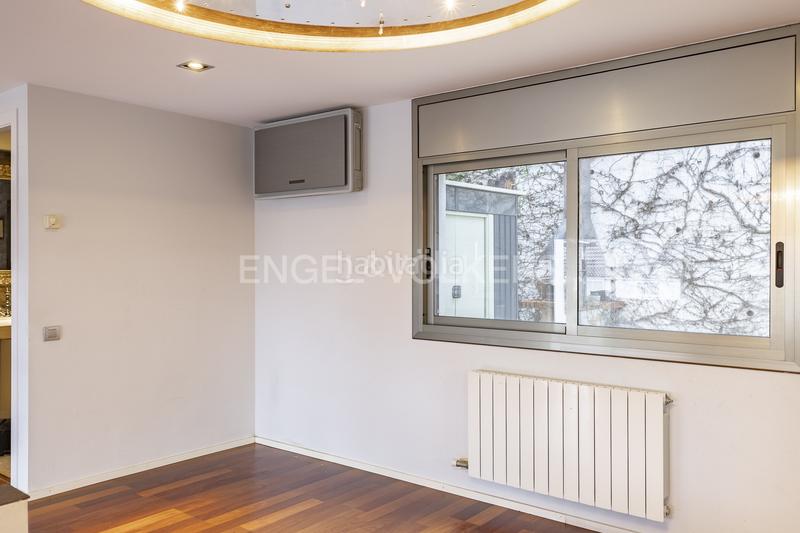 Foto db47ac44-abfc-4b54-8a9b-1a60bafa32a9. Casa adossada amb calefacció aparcament a Centre Sant Andreu de Llavaneres