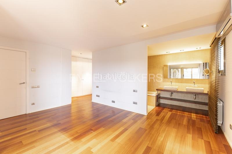 Foto e1e600c1-c455-4bbe-a36d-e14761811544. Casa adossada amb calefacció aparcament a Centre Sant Andreu de Llavaneres