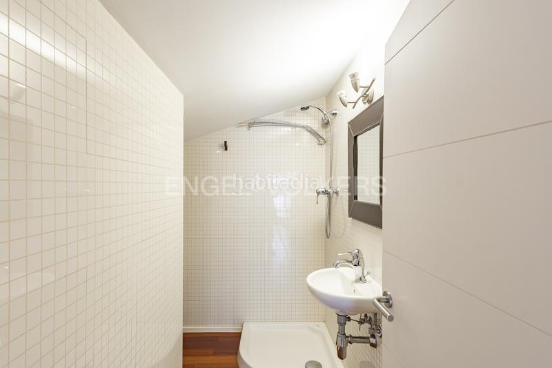 Foto f09064fc-9790-41b9-a2e0-19a13accc36b. Casa adossada amb calefacció aparcament a Centre Sant Andreu de Llavaneres