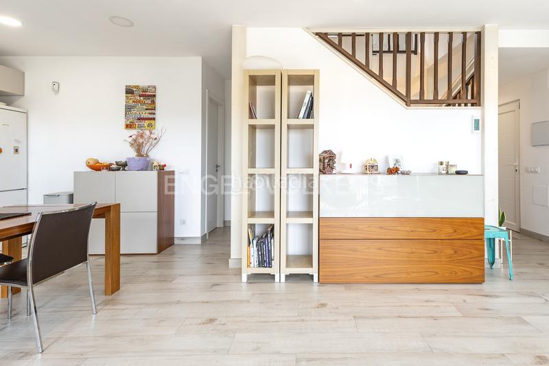 Foto 31ebd0b2-2b6f-42e8-b331-3f7919dcd1ee. Casa con riscaldamento parcheggio in Montflorit Cerdanyola del Vallès