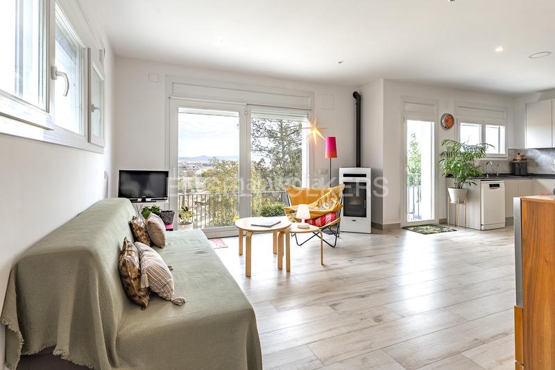 Foto df537576-2fed-4dd3-8d11-57a8334d83b7. Casa con riscaldamento parcheggio in Montflorit Cerdanyola del Vallès