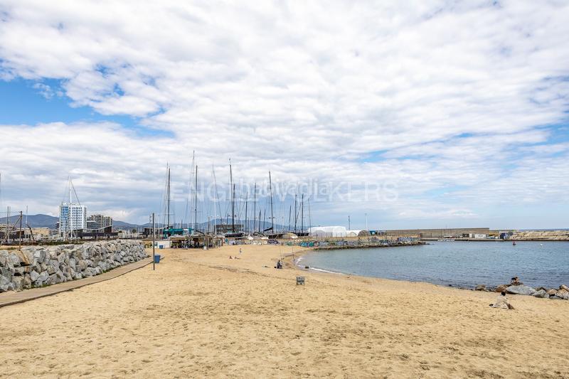 Foto 436bcce5-168e-4a65-a2c6-416c4dc6574f. Dachwohnung mit heizung parking pool in Port Badalona