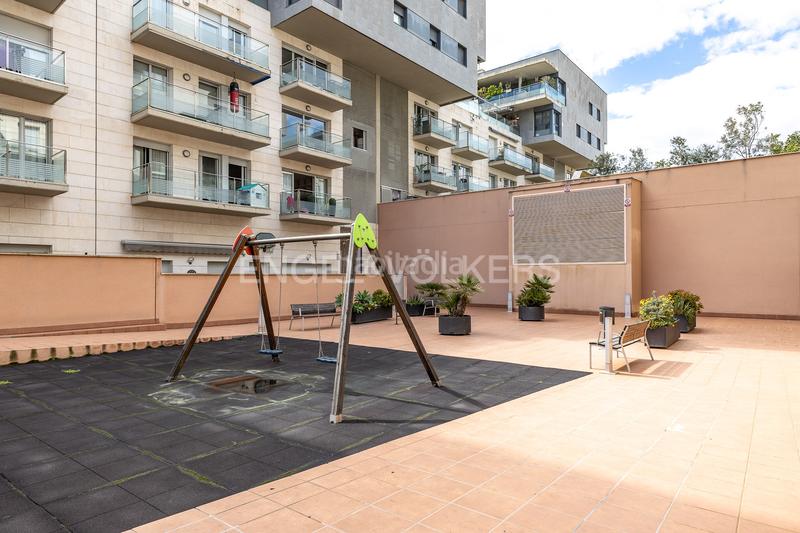 Foto 64e547b9-76d7-4cd0-8e00-94ad0d14d1ba. Dachwohnung mit heizung parking pool in Port Badalona