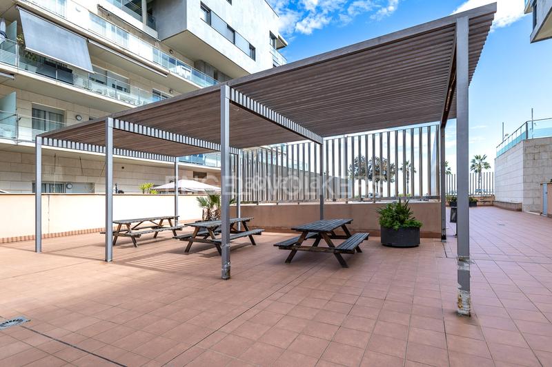 Foto a710c31a-d17e-4a86-be07-dd910a7fbee5. Dachwohnung mit heizung parking pool in Port Badalona