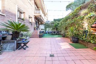 Apartament a Font Verda. Precioso piso con terraza, piscina párking y trastero.
