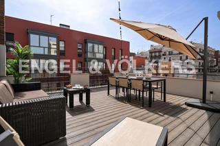 Alquiler Apartamento en Vila de Gràcia. Maravilloso piso de corta temporada con terraza en gracia