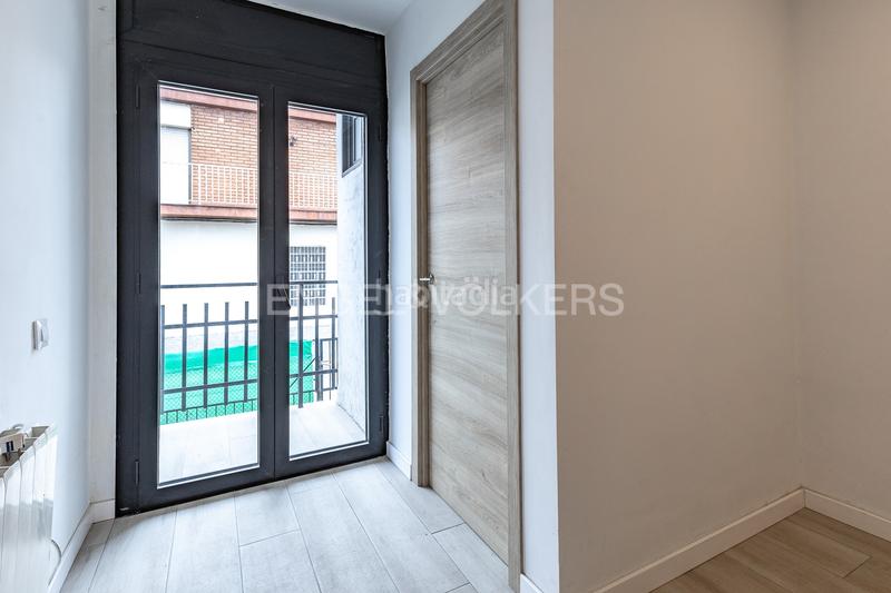 Foto 5826a5a5-8ba0-40ec-8a0d-d89466ffe9ac. Casa adosada casa unifamiliar completamente reformada en Navarcles