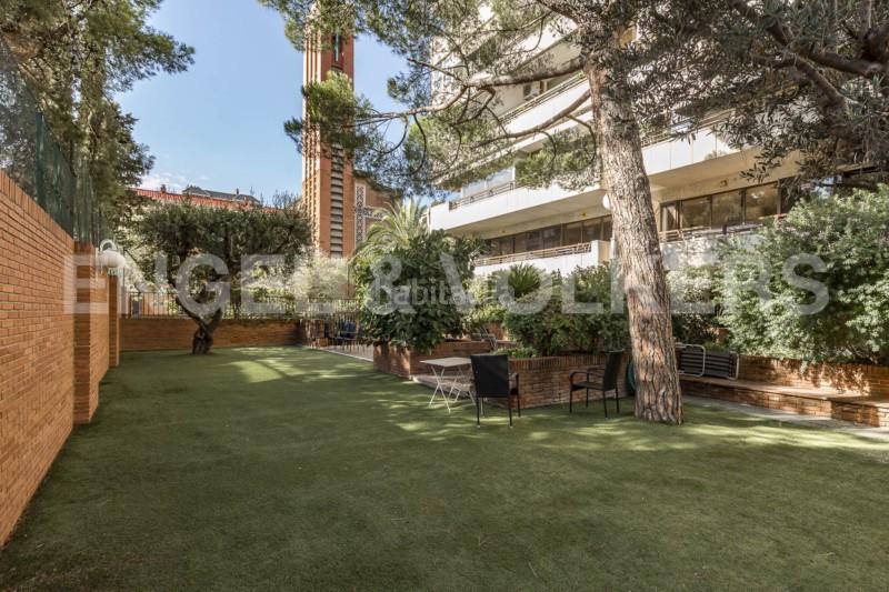 Foto a9764559-13e1-4f3e-95a9-b83073bc2f75. Piccolo appartamento con riscaldamento parcheggio piscina in Barcelona