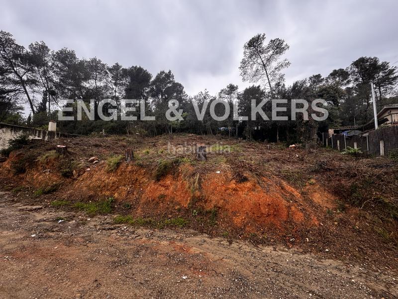Foto 97739084-296a-4acf-99c8-99254a189742. Terreno residencial parcela exclusiva con vistas panorámicas a la montaña en Molins de Rei