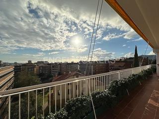 Àtic a Sant Gervasi - Galvany. Ático en zona alta con vistas al mar