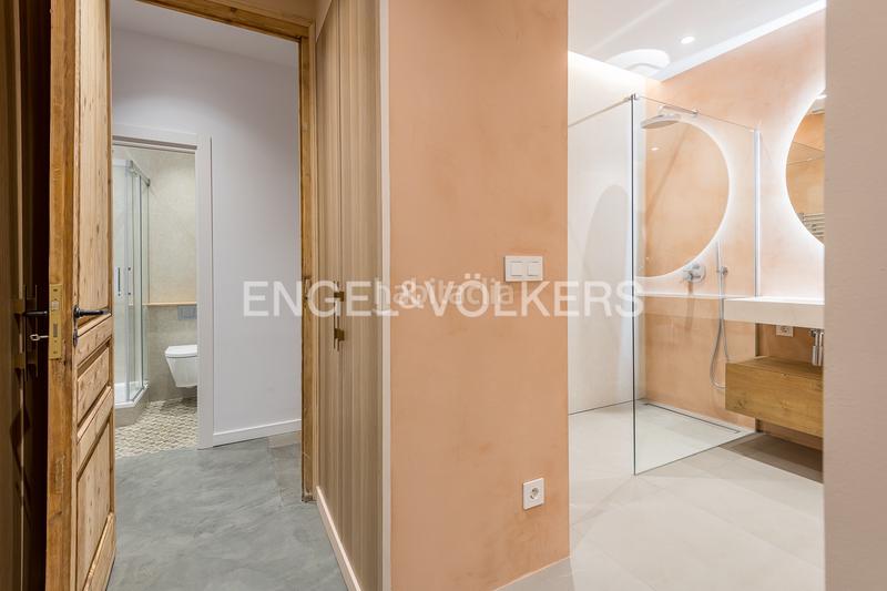 Foto 8bbb5ce1-5447-4fa8-8b97-3d2d08792417. Piccolo appartamento con riscaldamento in L´Antiga Esquerra de l´Eixample Barcelona