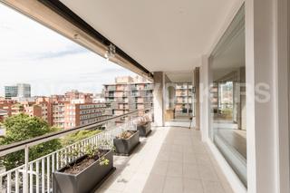 Àtic a Sant Gervasi - Galvany. Exclusivo piso de alto standing en turó parc