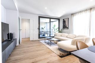 Appartement à Sagrada Família. Piso de diseño con terraza en eixample