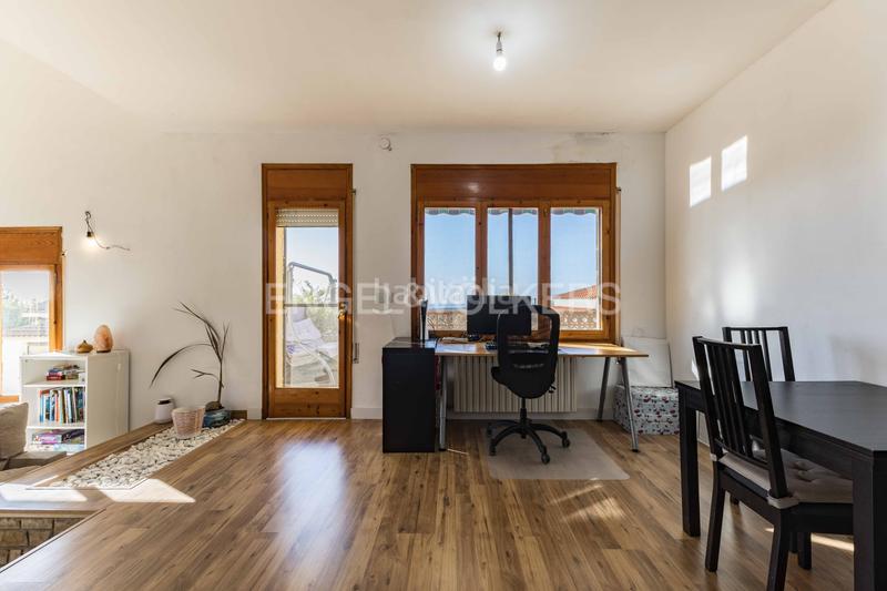 Foto 216b2f64-71d8-4100-a306-8fbca16e555c. Casa amb calefacció aparcament piscina a Catllar (El)