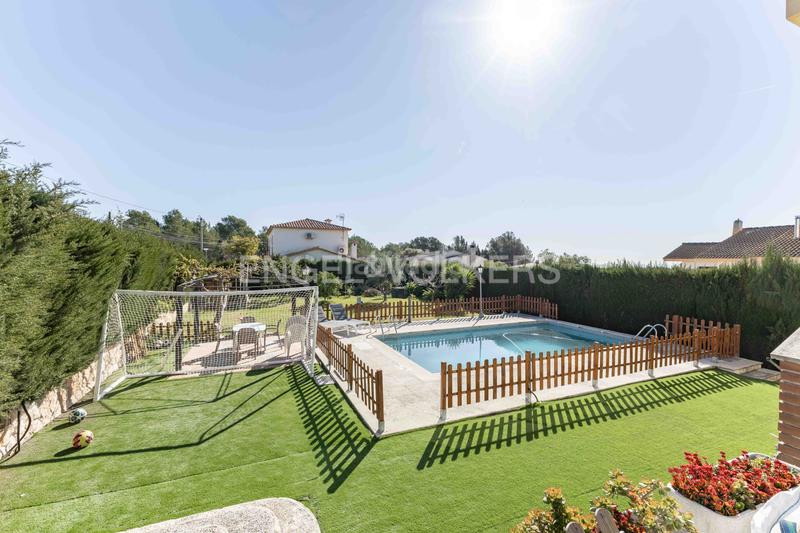 Foto 482922a0-00d4-4752-882e-0a6066ade4d1. Casa amb calefacció aparcament piscina a Catllar (El)