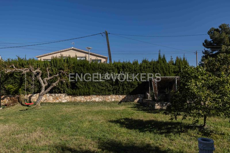 Foto 4cc49eeb-98f1-4b70-b4a6-26d7cce18da5. Casa amb calefacció aparcament piscina a Catllar (El)