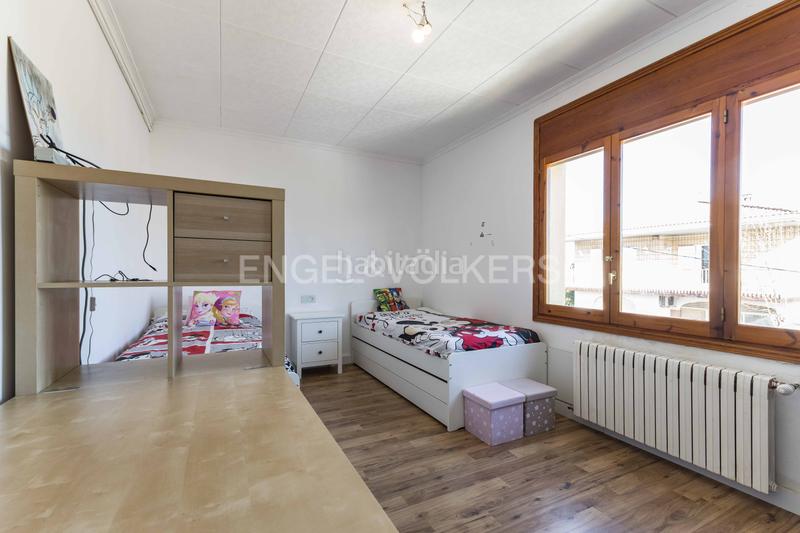 Foto a2695ff5-614a-4aab-a589-4c4c278e9885. Casa amb calefacció aparcament piscina a Catllar (El)