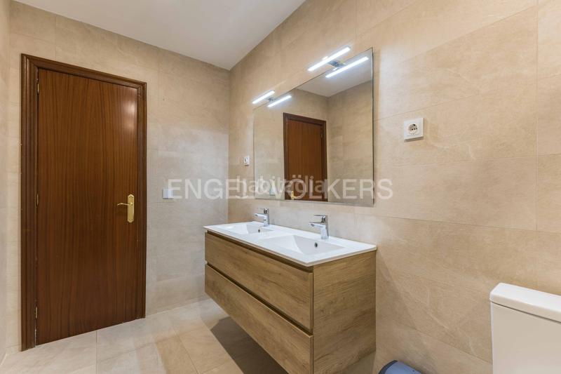 Foto e2233490-562c-4be5-af10-9cc18ac33c5a. Casa amb calefacció aparcament piscina a Catllar (El)