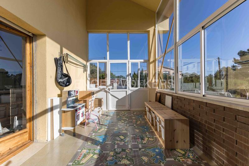 Foto e4cffc17-c07d-48d6-a9b7-6a643b5ffc6a. Casa amb calefacció aparcament piscina a Catllar (El)