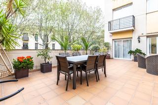 Dúplex a Centre. Exclusivo duplex con espectacular terraza en el centro de mataró