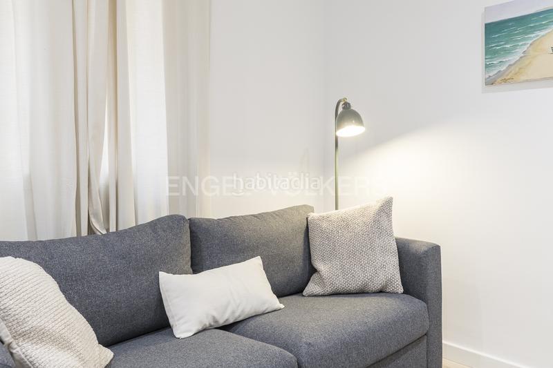 Foto b14a11d8-8109-489a-8d32-d89b529fdc1c. Alquiler apartamento precioso piso en la Barceloneta en Barcelona