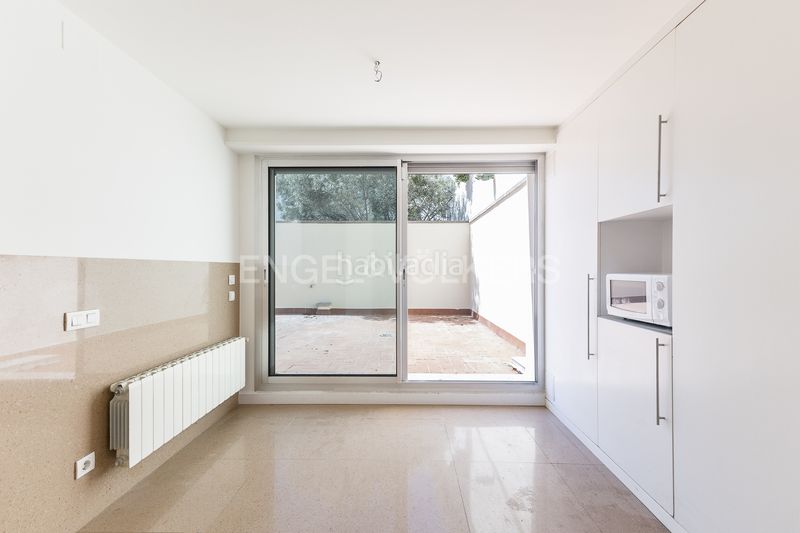 Foto 5cdee2c5-3753-46c3-98a0-4ca24880ca36. Casa amb calefacció aparcament piscina a Sant Gervasi - Bonanova Barcelona